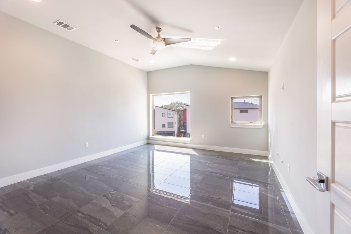 Building Photo - 1417 Kramer Ln