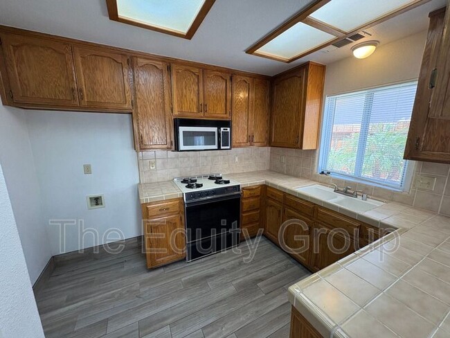 Building Photo - 314 S Citrus Ct