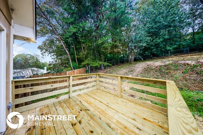 Building Photo - 5796 Dug Hollow Rd