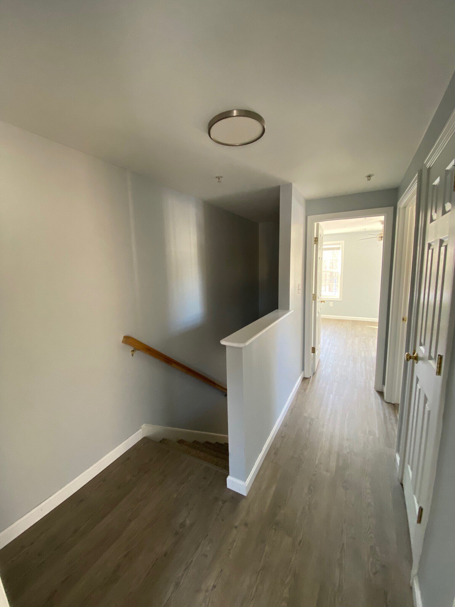 Building Photo - 46 Carriage Ln