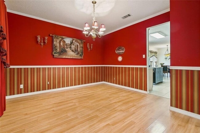 Building Photo - 3126 Meadow Lake Dr E