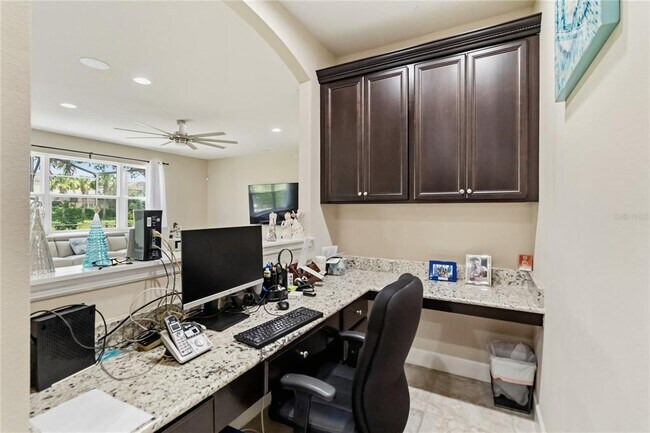 Building Photo - 12130 Uleta Ln