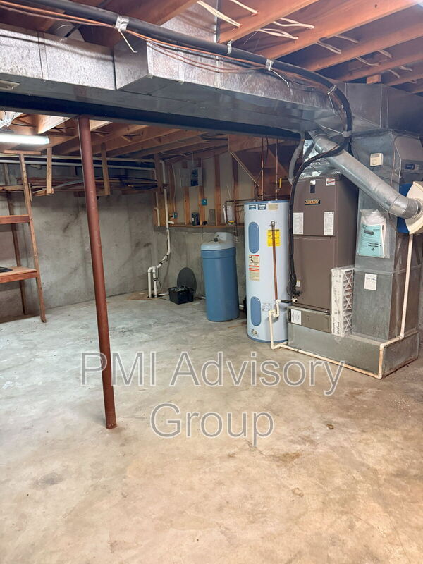 Building Photo - 2525 NW 78th St