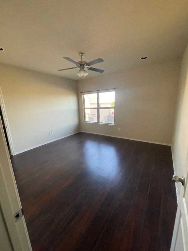 Building Photo - 5808 Montevista Dr