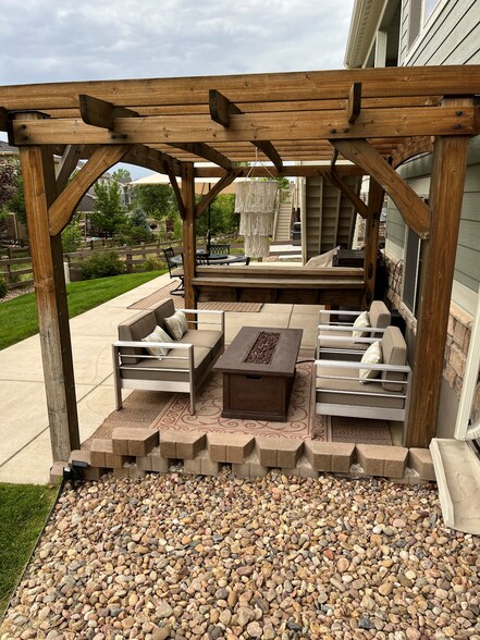 Building Photo - 26906 E Davies Pl