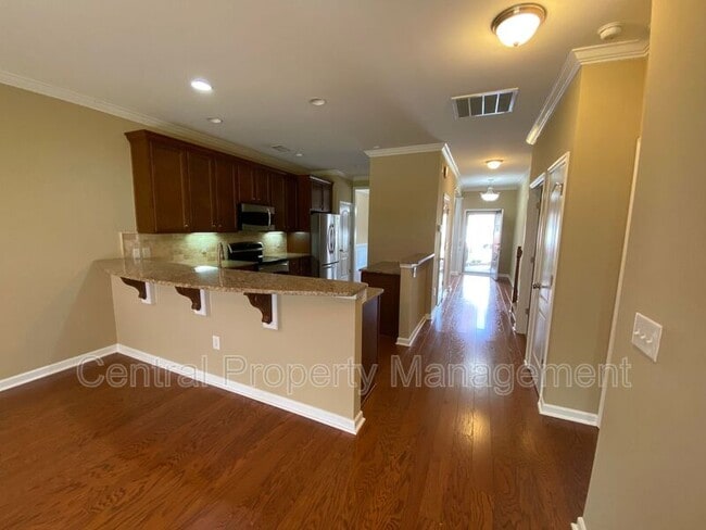 Building Photo - 53 Barnwood Cir