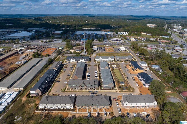 Building Photo - 1195 Windsor Sq