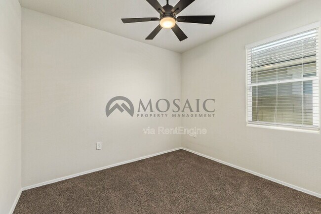 Building Photo - 35349 W San Alvarez Ave