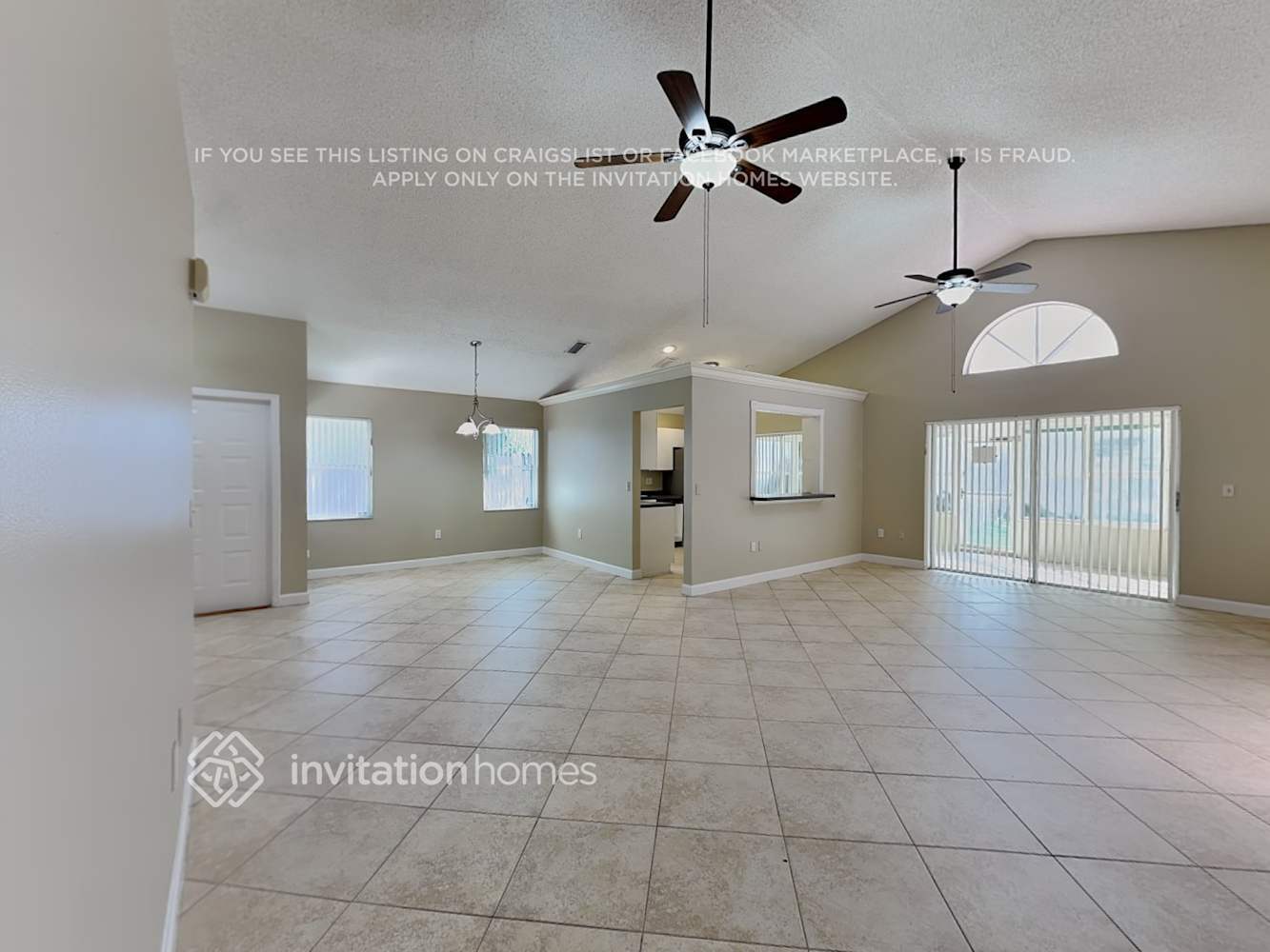 Building Photo - 12152 NW 35th Pl