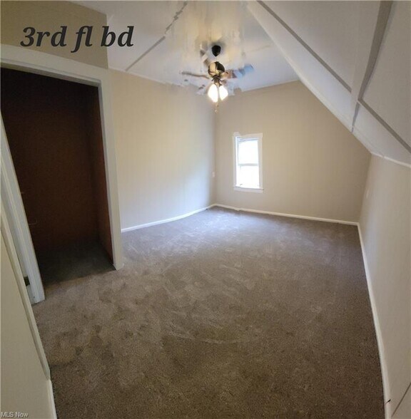 Bdrm 4 - 1439 W Clifton Blvd
