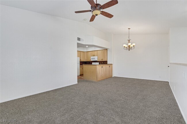 Building Photo - 9901 Trailwood Dr