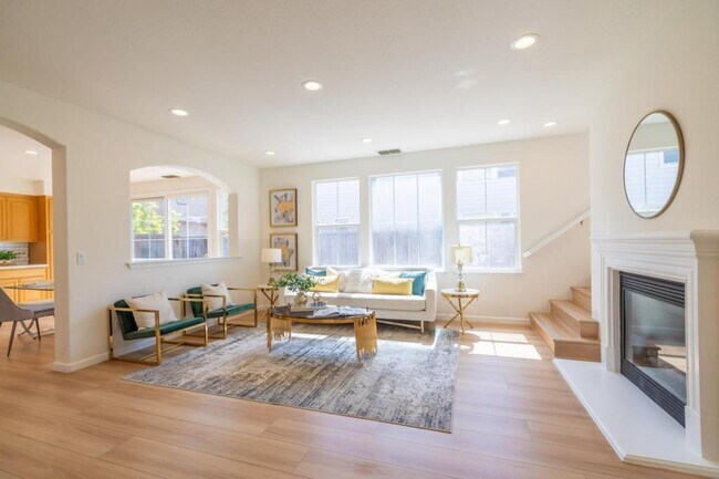 Building Photo - 1642 Welford Cir