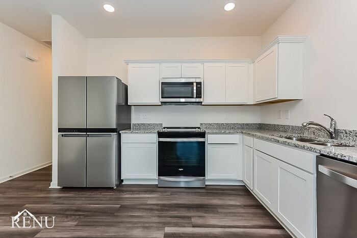 Building Photo - 3106 Calcutta St