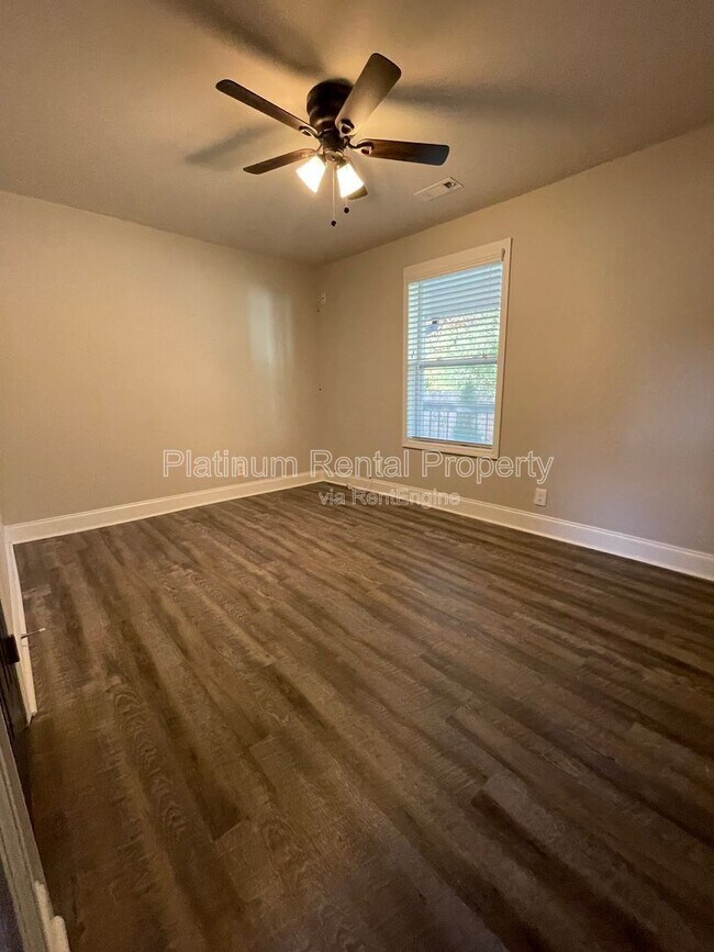 Building Photo - 189 W Jefferson St