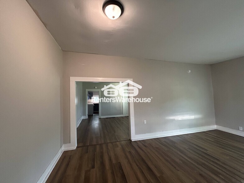 Building Photo - 5621 Court H