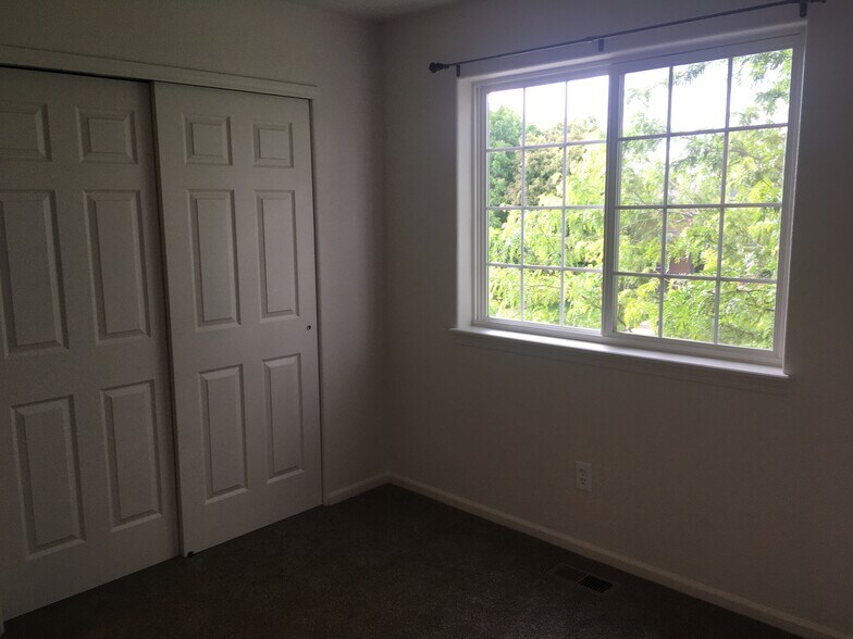 Bedroom 1 - 809 Scotch Pine Dr