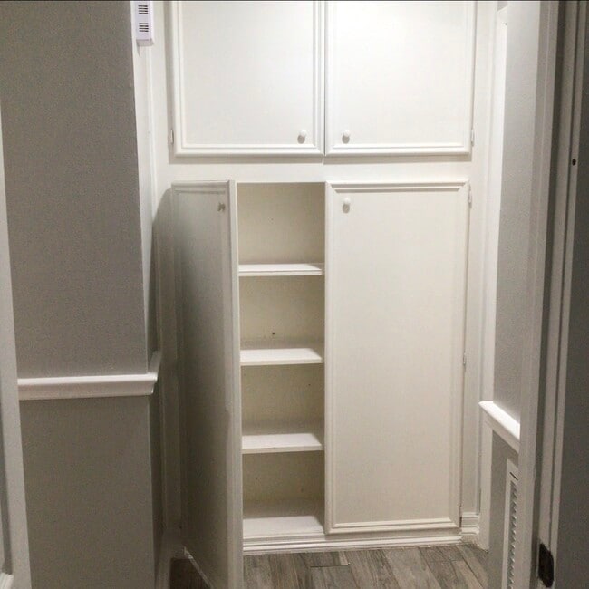 Building Photo - 15447 Avenue C