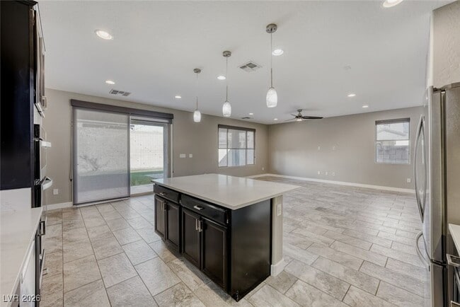 Building Photo - 9061 Field Maple St