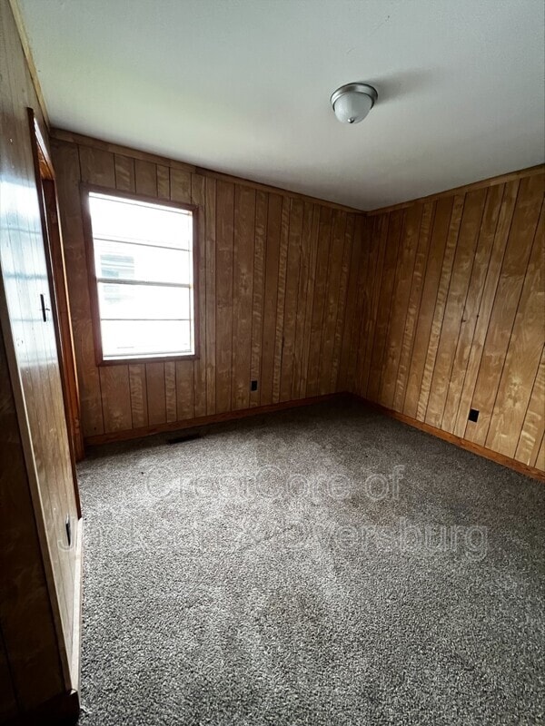 Building Photo - 328 Kist Ave