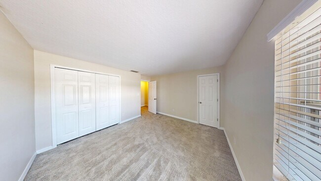 Building Photo - 2Bed/1.5Bath TOWNHOUSE IN WINTER PARK!!   ...