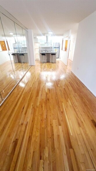 Building Photo - 101-20 67th Dr