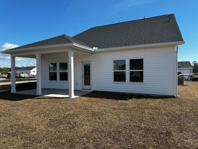 Building Photo - Custom Home in Bella Vita!