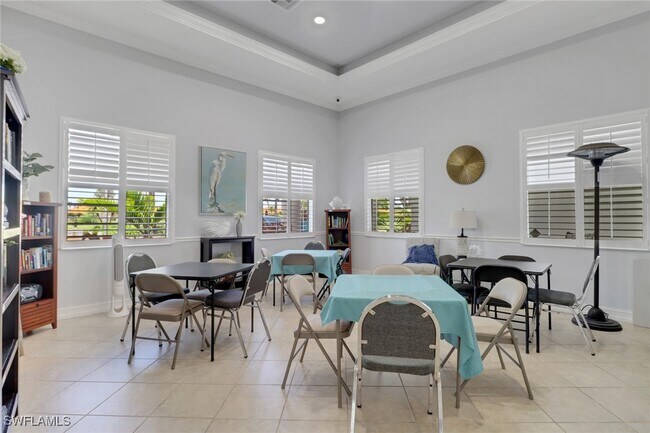 Building Photo - 7823 Regal Heron Cir