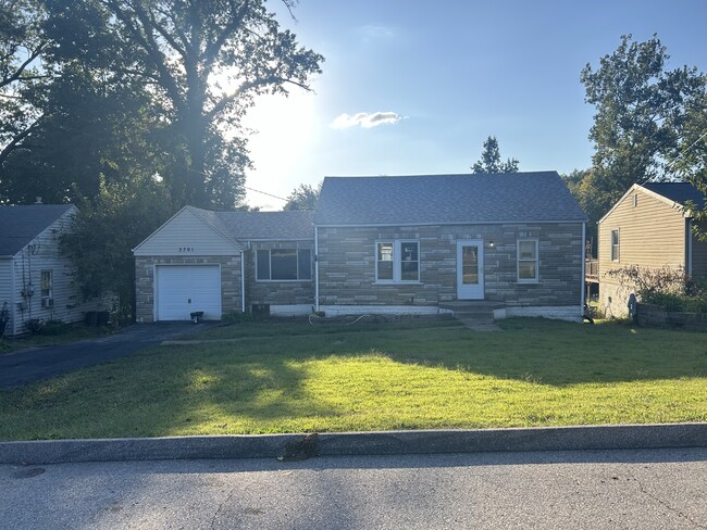 Building Photo - 3701 Connor Ave