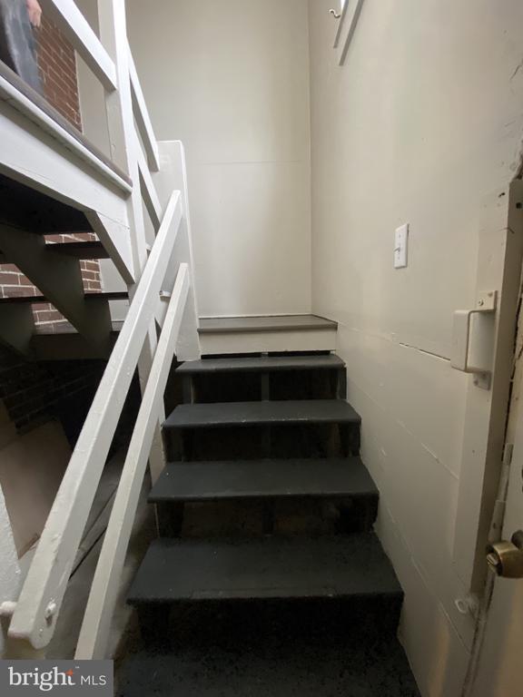 Building Photo - 508 S Prince St