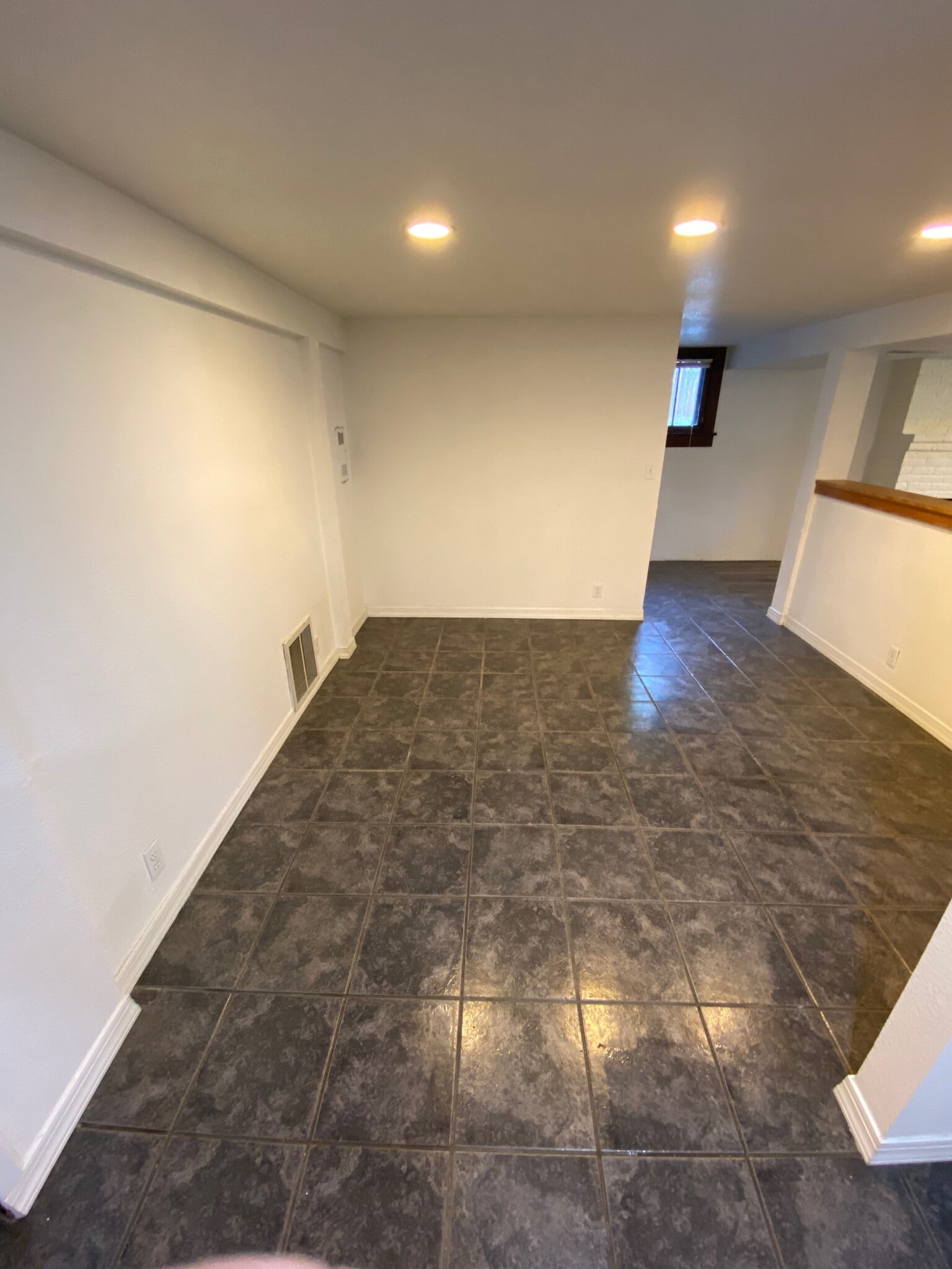 Dining Area - 404 NW A St