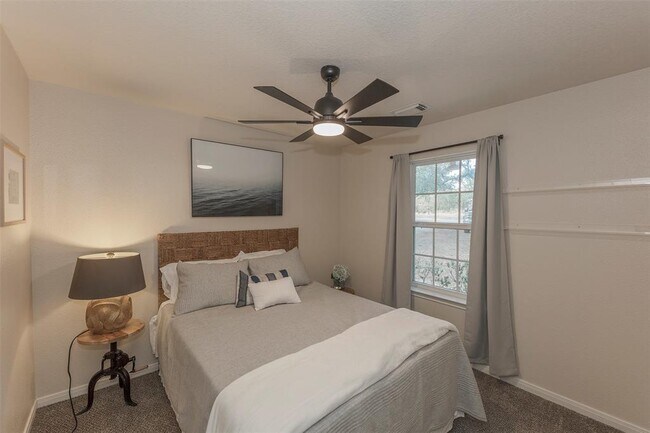 Building Photo - 4217 Kellywood Dr