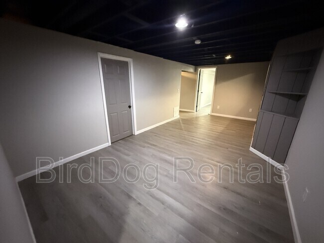 Building Photo - 2952 Olivette Rd