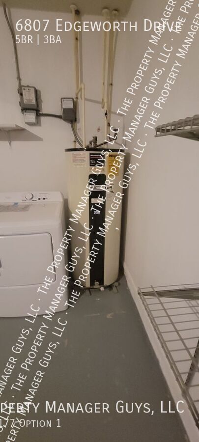 Building Photo - 6807 Edgeworth Dr