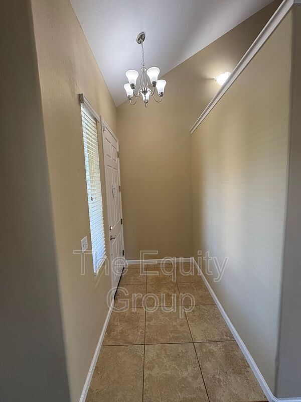 Building Photo - 5115 W Pianosa Ave