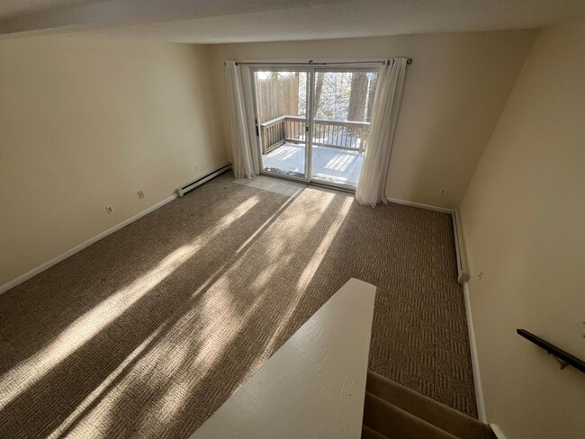 Building Photo - 2 Bedrooms Close to Dartmouth (CURRENTLY U...