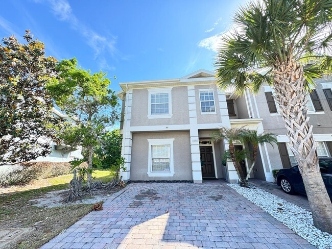 Building Photo - Fully Furnished 5-Bed End-Unit Townhome with Hot Tub in Gated Coral Cay! WASHER & DRYER INCLUDED!