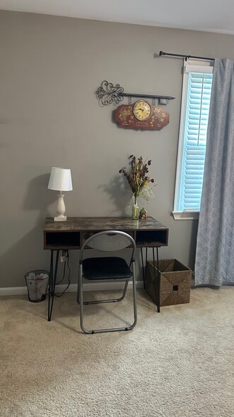 Building Photo - 11406 Enchanted Woods Way