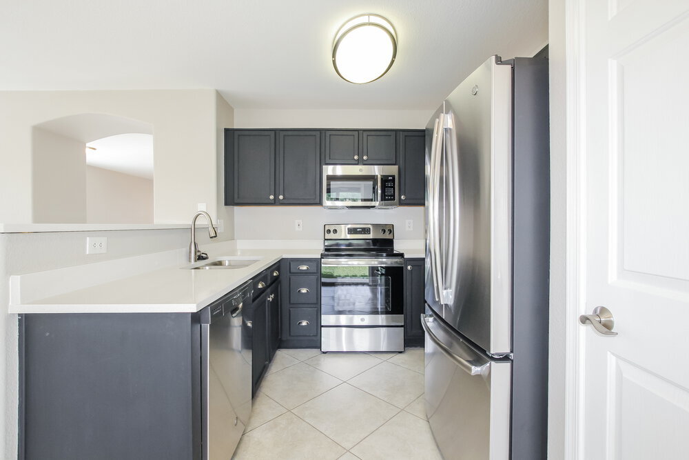 Building Photo - 9561 N 85th Dr