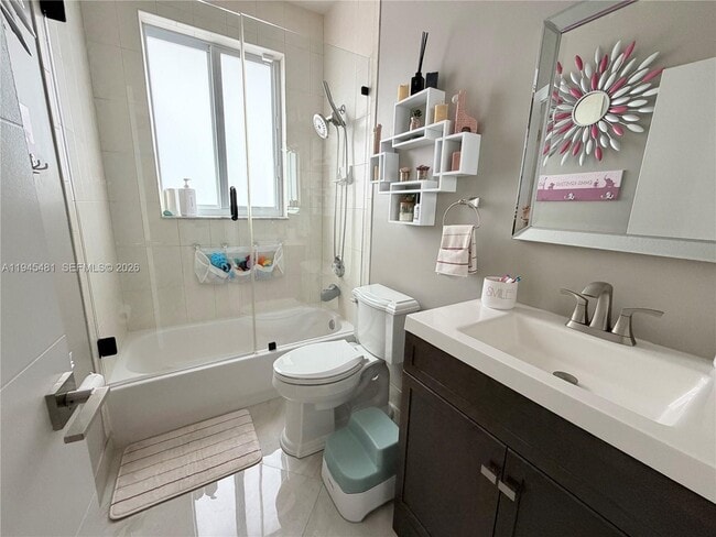 Building Photo - 8737 NW 168th Ln