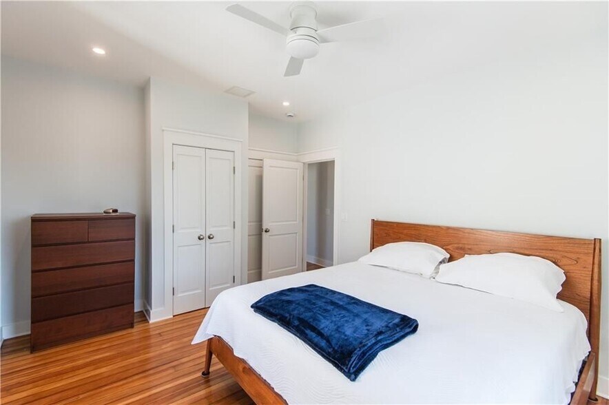 Building Photo - 34 Harrison Ave