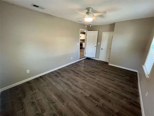 Building Photo - 12904 Mitchell Dr