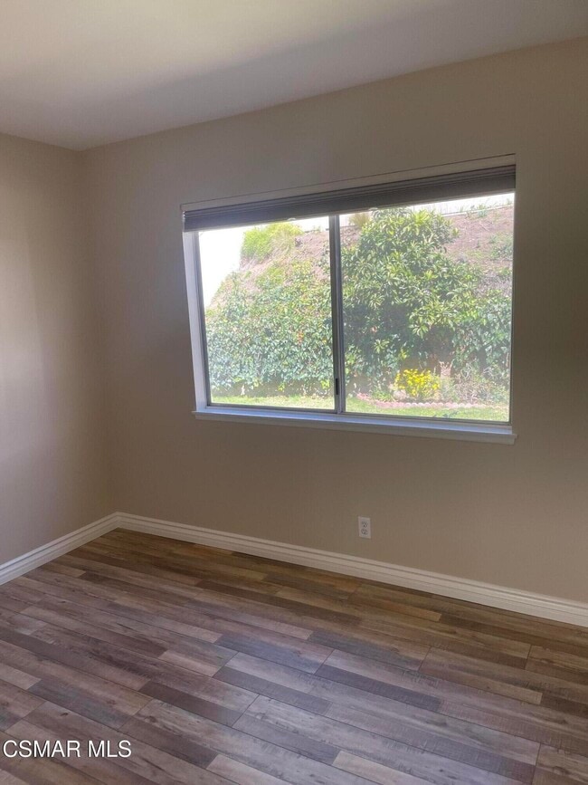 Building Photo - 659 Flaming Star Ave