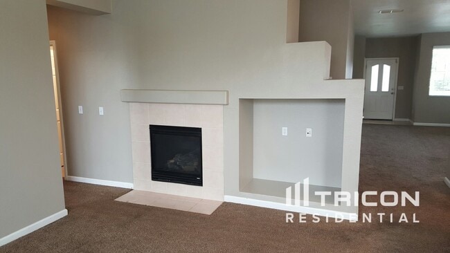 Building Photo - 5101 Strawberry Way