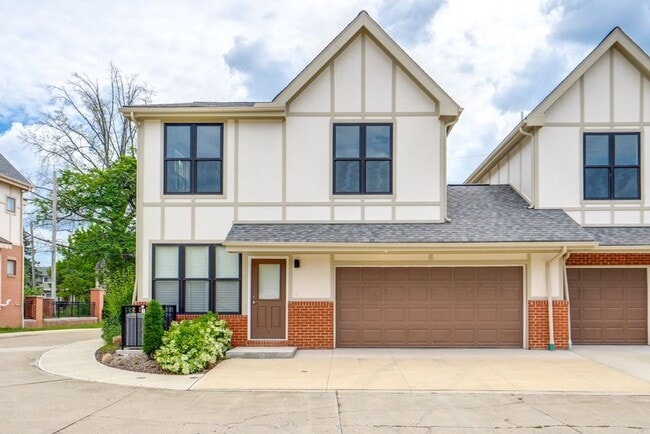 Building Photo - Brand-New 3-Bed, 2.5-Bath Condo: Modern Co...