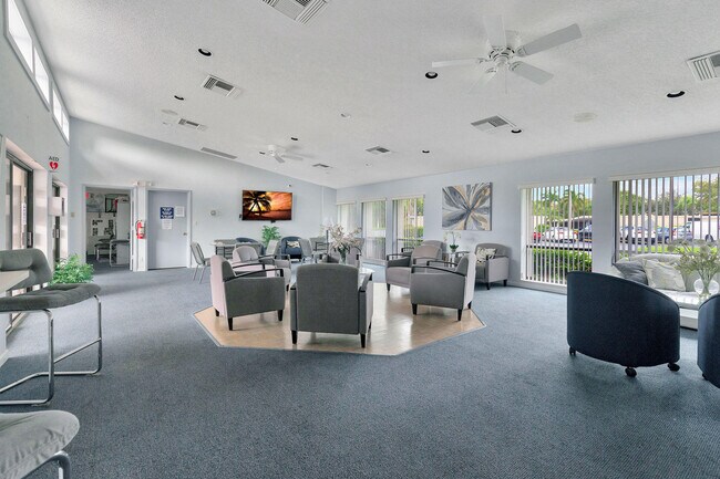 Building Photo - 6662 Boca Del Mar Dr
