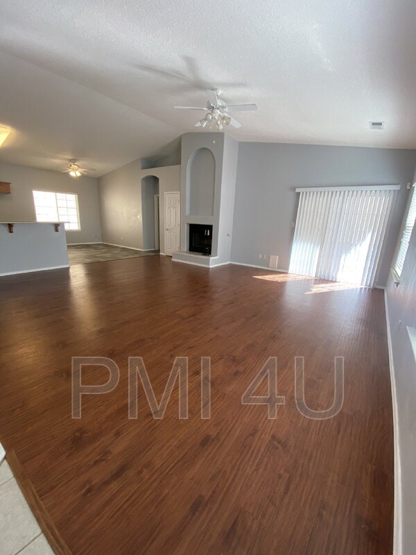 Building Photo - 5504 Mansfield Pl NW