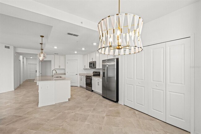 Building Photo - 19015 Scallop Lp