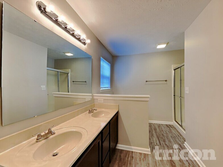 Building Photo - 4931 Long Iron Dr