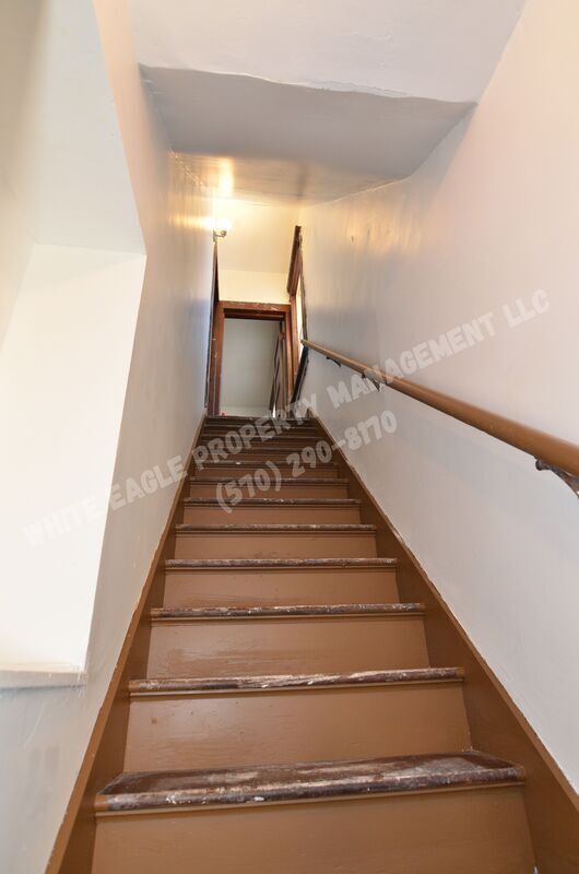 Building Photo - 1508 E Gibson St