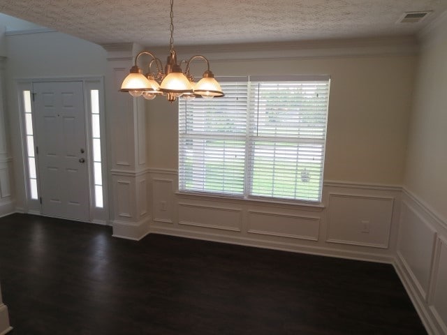 Building Photo - 6372 Daniell Springs Dr